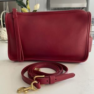 Vintage Coach #9455 Basic Bag in Red